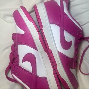 Hot pink Nike dunks!!! So cute and barely worn :)